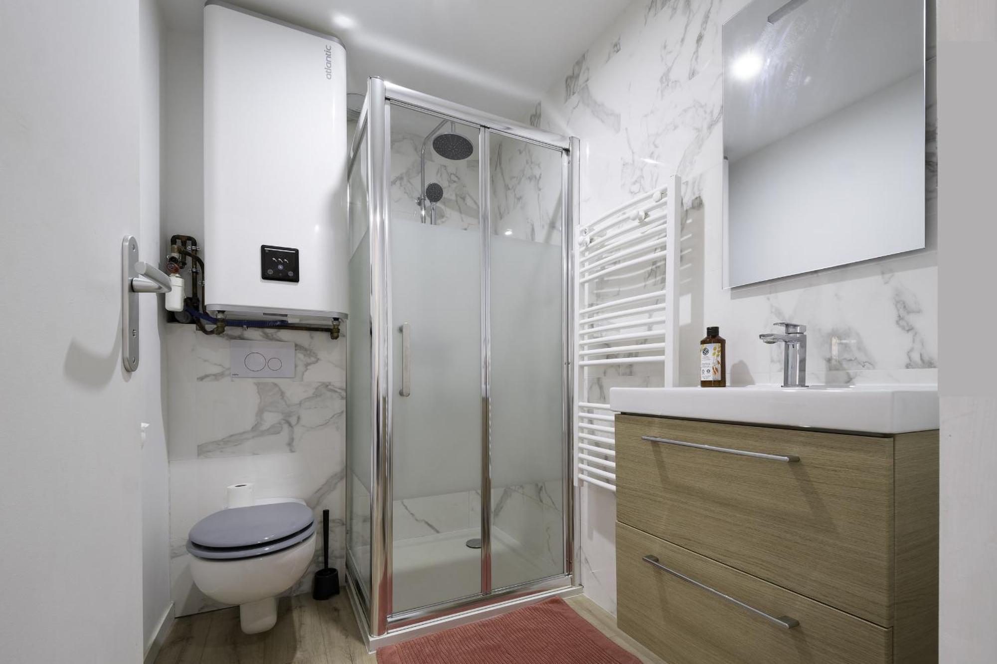 T2 Duplex Segre - Hyper Centre - Wifi - Netflix Apartment Luaran gambar